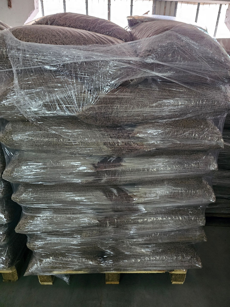 Peleti din lemn 100%